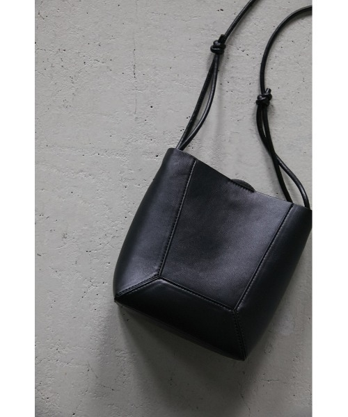 STYLEMIXER（スタイルミキサー）の「スクエアパネルバッグ（ショルダーバッグ・レディース・グリーン/ブラック/ベージュ・FREE）」の5枚目の写真