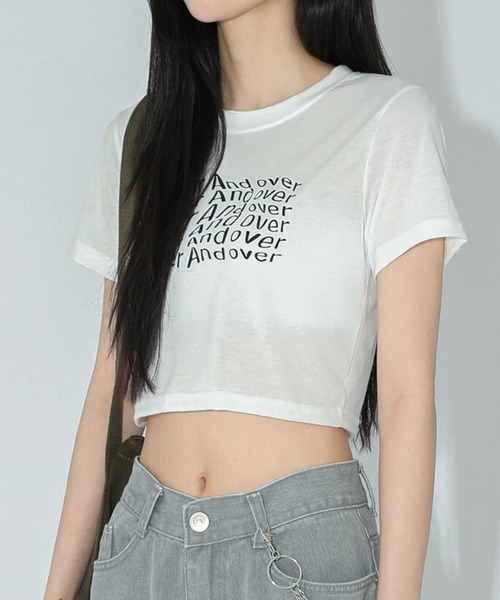 FOLLOWIN(フォロウィン)の「ポイントアルファベットロゴクロップドTシャツカットソー(Tシャツ/カットソー・レディース・ホワイト/ブラック/ミント/ラベンダー・FREE)」の7枚目の写真