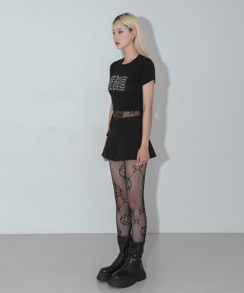 FOLLOWIN(フォロウィン)の「ポイントアルファベットロゴクロップドTシャツカットソー(Tシャツ/カットソー・レディース・ホワイト/ブラック/ミント/ラベンダー・FREE)」の13枚目の写真