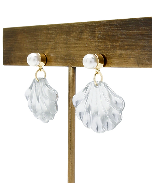 mystic（ミスティック）の「パール×シェルピアス（ピアス（両耳用）・レディース・その他/その他3・ﾌﾘ-）」の3枚目の写真