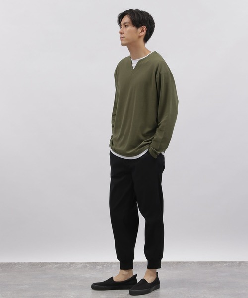 LAKOLE(ラコレ)の「キーネックレイヤードロングTシャツ / 150758(Tシャツ/カットソー・メンズ・ブラック/オリーブ/ベージュ/ネイビー・X-LARGE/MEDIUM/LARGE)」の17枚目の写真