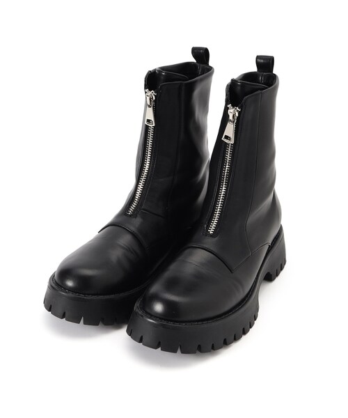 INDIVI（インディヴィ）の「◆【Oggi 11月号掲載/滝沢カレンさん着用】ジップアップミドルブーツ（ブーツ・レディース・ブラック・35/45/25）」の2枚目の写真