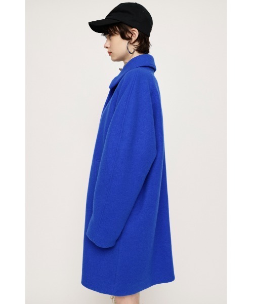 SLY(スライ)の「CURVED SLEEVE COAT カーブドスリーブ コート ビックカラー(ステンカラーコート・レディース・マルチ/ブルー/ブラック・FREE)」の15枚目の写真