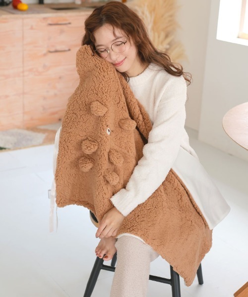 DONOBAN（ドノバン）の「モコモコくるくるアニマルひざ掛け