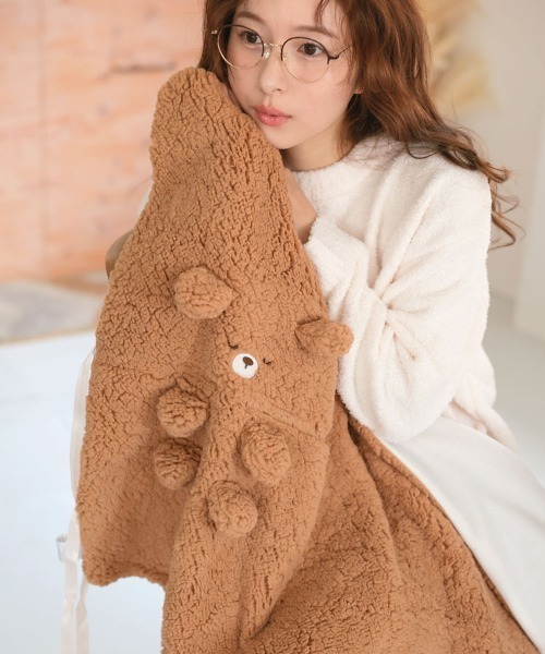 DONOBAN（ドノバン）の「モコモコくるくるアニマルひざ掛け