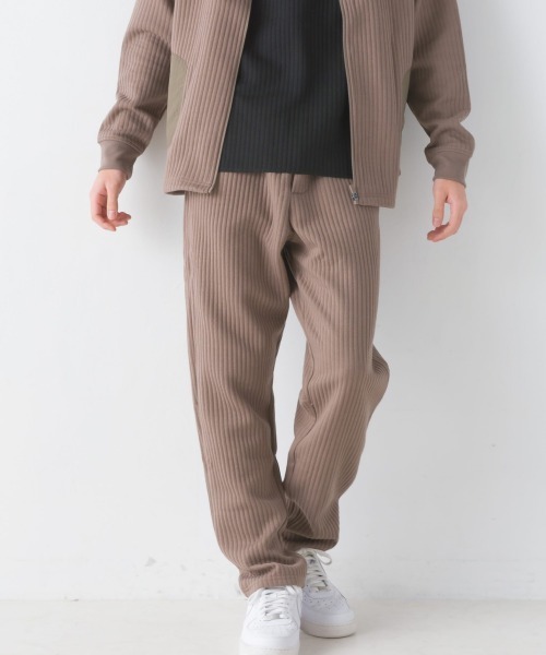 OMNES(オムネス)の「メンズラインキルトクライミングパンツ(その他パンツ・メンズ・モカ/ネイビー/ライトカーキ/ブラック・MEDIUM/LARGE)」の10枚目の写真