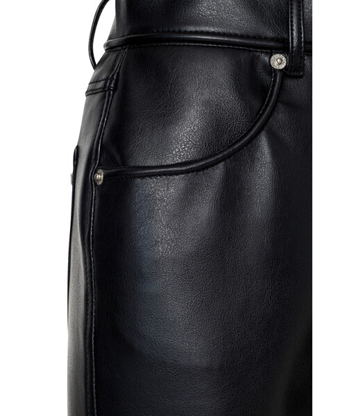 DIESEL（ディーゼル）の「レディス パンツ フェイクレザー（その他パンツ・レディース・ブラック・26inch/24inch/30inch/28inch）」の6枚目の写真