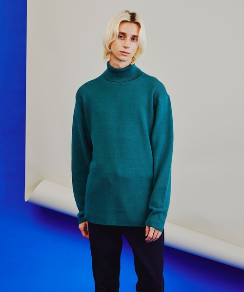 tk.TAKEO KIKUCHI(ティーケータケオキクチ)の「◆洗えるミラノリブタートルネックニット(ニット/セーター・メンズ・オフホワイト/モスグリーン/ブラウン系その他/ブラック・01/02/03/04)」の4枚目の写真