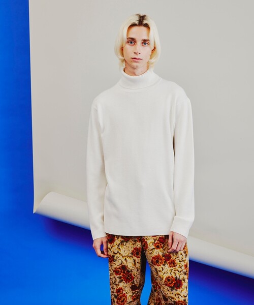 tk.TAKEO KIKUCHI(ティーケータケオキクチ)の「◆洗えるミラノリブタートルネックニット(ニット/セーター・メンズ・オフホワイト/モスグリーン/ブラウン系その他/ブラック・01/02/03/04)」の19枚目の写真