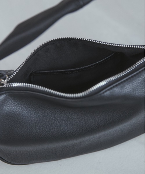 ANGIE（アンジー）の「ラウンドミニバッグ（ハンドバッグ・レディース・ホワイト/ブラック・FREE）」の20枚目の写真