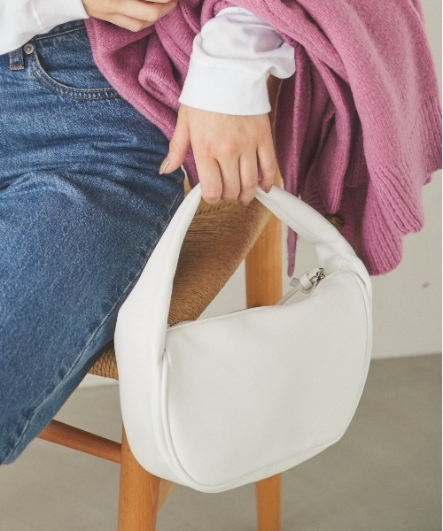 ANGIE（アンジー）の「ラウンドミニバッグ（ハンドバッグ・レディース・ホワイト/ブラック・FREE）」の14枚目の写真