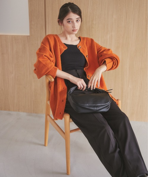 ANGIE（アンジー）の「ラウンドミニバッグ（ハンドバッグ・レディース・ホワイト/ブラック・FREE）」の6枚目の写真