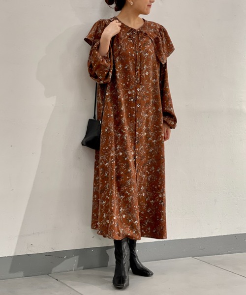 BEARDSLEY（ビアズリー）の「《FRIPIER/フリピエ》衿付きフラワー