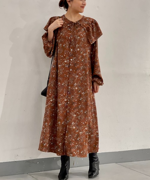 近年✨美品 BEARDSLEY ビアズリー FRIPIER ワンピース 花柄 BEARDSLEY（ビアズリー）の「《FRIPIER/フリピエ》衿付きフラワー