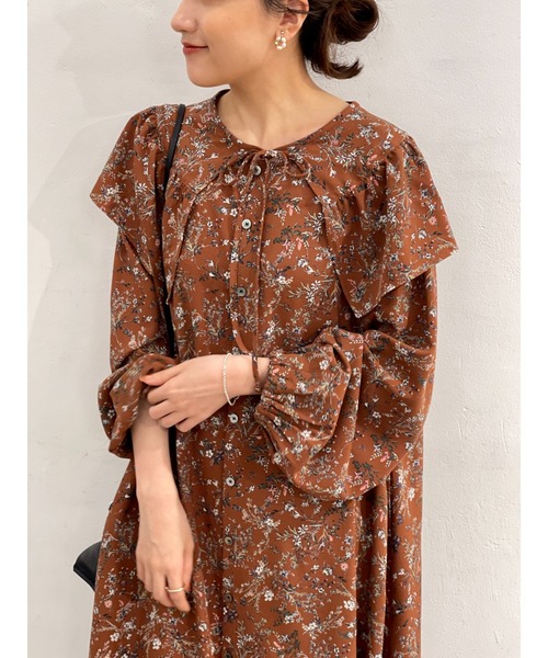 BEARDSLEY（ビアズリー）の「《FRIPIER/フリピエ》衿付きフラワー