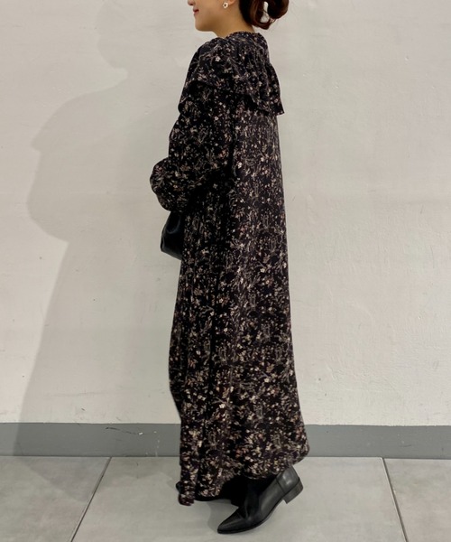 近年✨美品 BEARDSLEY ビアズリー FRIPIER ワンピース 花柄 近年✨美品 BEARDSLEY ビアズリー FRIPIER ワンピース 花柄 - メルカリ