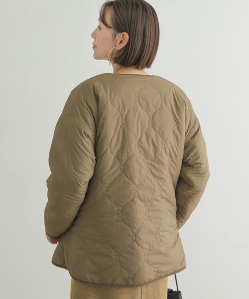 F by ROSSO（エフバイロッソ）の「F by ROSSO　ボアリバーシブルブルゾン（ブルゾン・レディース・ベージュ/ブラック/オフホワイト・FREE）」の18枚目の写真