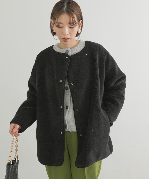 F by ROSSO（エフバイロッソ）の「F by ROSSO　ボアリバーシブルブルゾン（ブルゾン・レディース・ベージュ/ブラック/オフホワイト・FREE）」の22枚目の写真