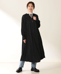 69747324_b_01_215.jpg