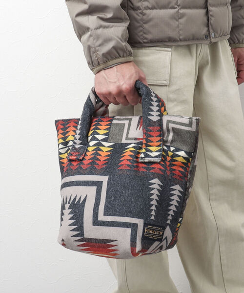 PENDLETON（ペンドルトン）の「【PENDLETON×TAION/ペンドルトン×タイオン】3WAY LUNCH TOTE BAG-S（トートバッグ・メンズ・ベージュ系その他3/ブルー系その他7/グリーン系その他3/ブラック系その他3・FREE）」の2枚目の写真