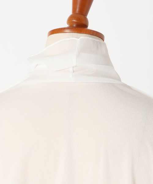 journal standard L'essage(ジャーナルスタンダードレサージュ)の「トリコットシースルーハイネックプルオーバー(Tシャツ/カットソー・レディース・ホワイト/ベージュ系その他/ブルー系その他・FREE)」の10枚目の写真