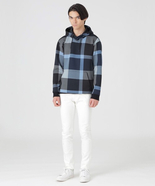 BLACK LABEL CRESTBRIDGE（ブラックレーベル・クレストブリッジ）の