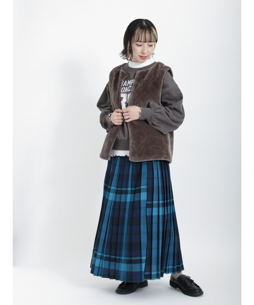 Samansa Mos2(サマンサ モスモス)の「ロゴ裏毛トレーナー(Tシャツ/カットソー・レディース・ブルー/ベージュ/チャコール/グリーン・フリ-)」の18枚目の写真