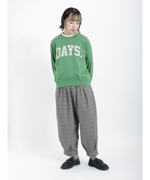 Samansa Mos2(サマンサ モスモス)の「ロゴ裏毛トレーナー(Tシャツ/カットソー・レディース・ブルー/ベージュ/チャコール/グリーン・フリ-)」の13枚目の写真