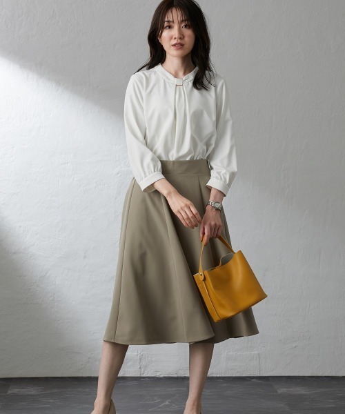 7days Life Styling(セブンデイズライフスタイリング)の「バー使いボウタイ風8分袖ブラウス(形態安定イージーケア・透けにくい・UVカット)(シャツ/ブラウス・レディース・ベージュ/ミント/オフホワイト・M/S/LL/L)」の5枚目の写真
