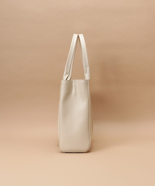 Samantha Thavasa（サマンサタバサ）の「ガラス調合皮トートバッグ（トートバッグ・レディース・ブラック/ベージュ/オフホワイト・FREE）」の10枚目の写真