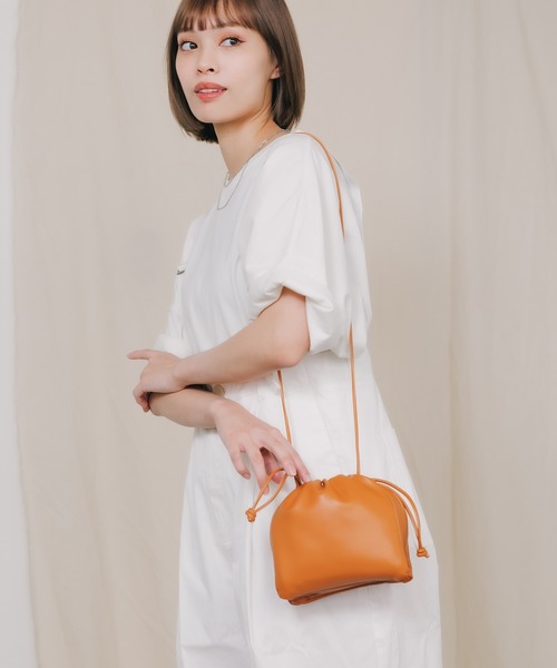 ESLOW（エスロー）の「ESLOW/エスロー DRAWSTRING BAG バッグ（ショルダーバッグ・レディース・ライトグレー/ブラック/ブルー/オレンジ・FREE）」の4枚目の写真