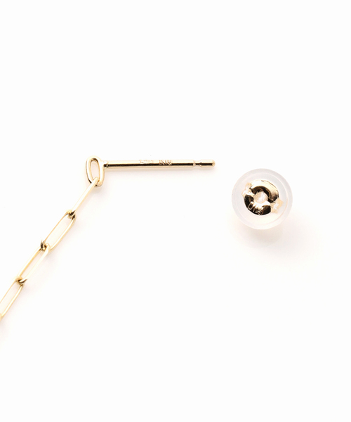 Lilas（リラ）の「オニキスピラミッドモチーフチェーンピアス K10（両耳）（ピアス（両耳用）・レディース・ゴールド・FREE）」の10枚目の写真