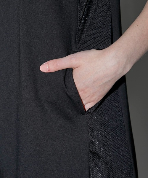 CITY TOKYO（シティトウキョウ）の「【手洗い可能】【UVカット】【接触冷感】メッシュコンビタンクワンピース（ワンピース・レディース・サックスブルー/ブラック・1/2）」の11枚目の写真