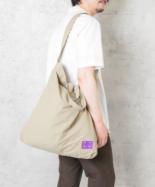 RODE SKO（ロデスコ）の「『ユニセックス』ロクヨンギャザーショルダートートバッグ（トートバッグ・メンズ・ブラック/グレー系その他/カーキ/ベージュ系その他/ブラック系その他・ONE）」の14枚目の写真