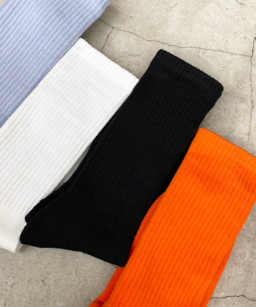 WEGO(ウィゴー)の「WEGO/カラーパイルソックス(ソックス/靴下・メンズ・オレンジ/ブラック/サックスブルー/ホワイト/ブルー系その他・25-27CM)」の1枚目の写真
