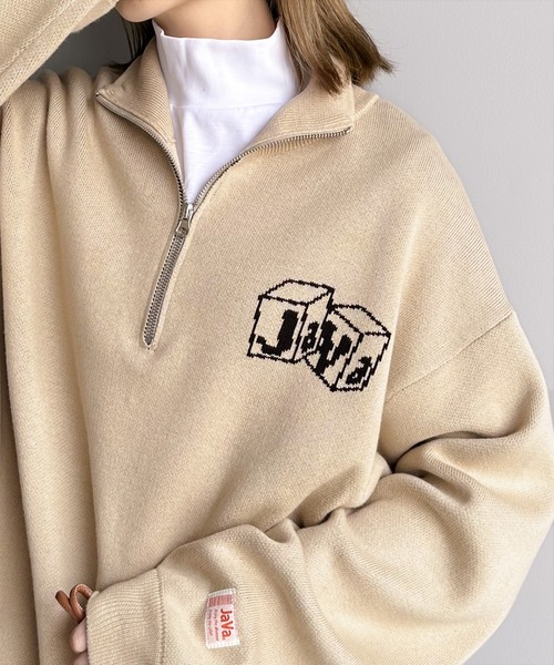 Java（ジャバ）の「《JAVAジャバ 別注》大人のカレッジスタイル。グラフィック オーバーサイズ ハーフジップニット（ニット/セーター・レディース・グレー系1/ベージュ系2/グレー系2/ブラック/ブラック系その他/ベージュ系1・LARGE/X-LARGE/MEDIUM/SMALL）」の18枚目の写真