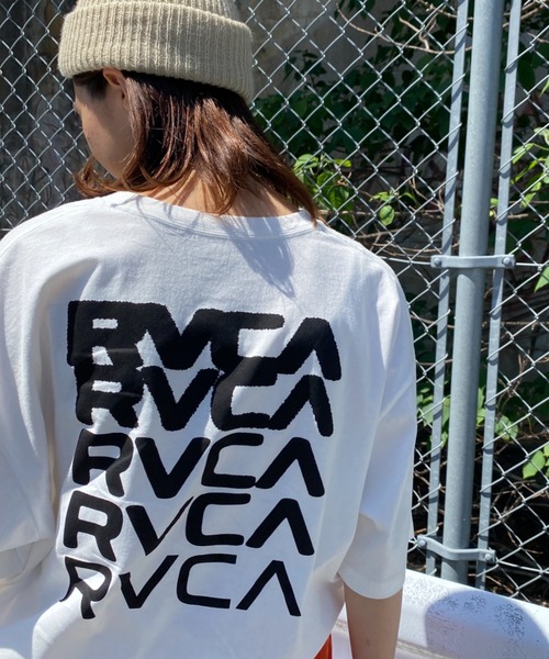 RVCA（ルーカ）の「[RVCA/ルーカ] DEGEN ブランドロゴ バックプリントTシャツ（Tシャツ/カットソー・レディース・ホワイト/ダークグレー・M/L/XL）」の20枚目の写真