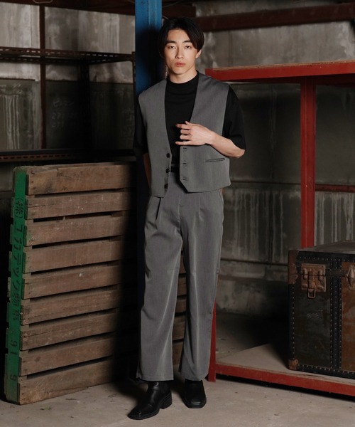 G.O.C(ジーオーシー)の「TRショートジレベスト・ハイライズワイドパンツセット(セットアップ・メンズ・ホワイト/ブラック/グレー・SMALL/MEDIUM/LARGE)」の21枚目の写真