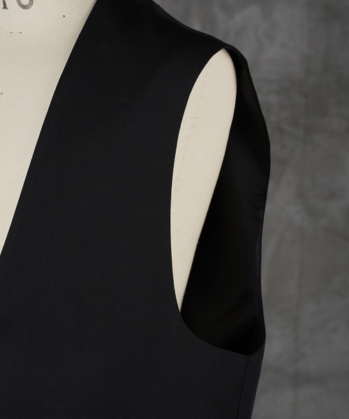 G.O.C(ジーオーシー)の「TRショートジレベスト・ハイライズワイドパンツセット(セットアップ・メンズ・ホワイト/ブラック/グレー・SMALL/MEDIUM/LARGE)」の17枚目の写真