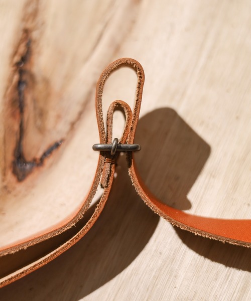 UNIVERSAL OVERALL(ユニバーサルオーバーオール)の「【UNIVERSAL OVERALL】Leather Suspenders(サスペンダー・レディース・ブラウン/ネイビー/ブラック/ダークブラウン/グリーン・FREE)」の8枚目の写真