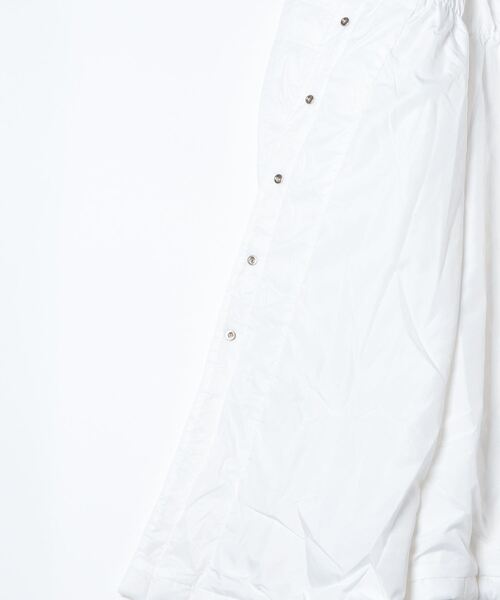 Olu.（オルドット）の「キルティングスリットロングダウン（ダウンジャケット/コート・レディース・ホワイト・FREE）」の9枚目の写真