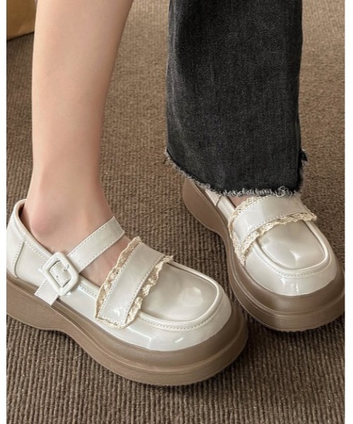 Burner(バーナー)の「【OKUOKU 0909】厚底 レースデザイン ストラップ ローファー oku-shoes-721273277613-38 M(ローファー・レディース・アイボリー/ブラック・36/38/40)」の16枚目の写真