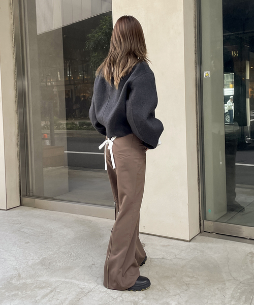 JOINT WORKS(ジョイントワークス)の「ダブルクロスバックフレアパンツ(スラックス・レディース・パープル/ブラウン/ブラック・SMALL/MEDIUM)」の14枚目の写真