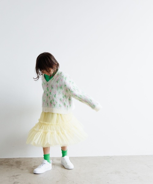 LOWRYS FARM（ローリーズファーム）の「シャギーフラワージャガードカーデ　973679（ニット/セーター・キッズ・ホワイト/ブラック/イエロー・110cm/120cm/130cm/150cm/140cm）」の17枚目の写真