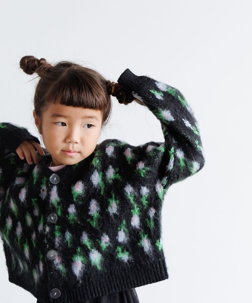 LOWRYS FARM（ローリーズファーム）の「シャギーフラワージャガードカーデ　973679（ニット/セーター・キッズ・ホワイト/ブラック/イエロー・110cm/120cm/130cm/150cm/140cm）」の14枚目の写真