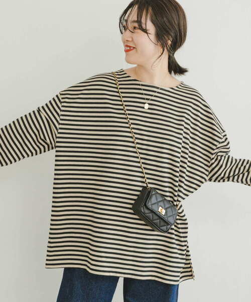 ITEMS URBANRESEARCH（アイテムズ アーバンリサーチ）の「ボートネックルーズカットソー（Tシャツ/カットソー・レディース・ベージュ系その他/チャコールグレー/オフホワイト・FREE）」の3枚目の写真