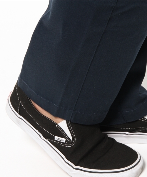 Dickies（ディッキーズ）の「WD874 ローライズワークパンツ 《WASHED》（チノパンツ・メンズ・ダークネイビー/ベージュ/ブラック/カーキ/アーミー/ヘザ－グレー・34inch/30inch/36inch/28inch/32inch）」の15枚目の写真