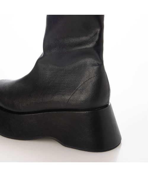 Realta（レアルタ）の「Realta(レアルタ)7cm厚底ウエッジソールストレッチショートブーツ（ブーツ・レディース・ブラック系その他/ブラック・M/S/L/LL）」の17枚目の写真