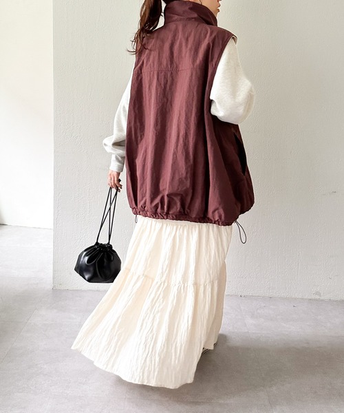 DISCOAT（ディスコート）の「【ユニセックス】ナイロンフリースリバトラックベスト（ベスト・レディース・ブラウン/ブラック/カーキ・FREE）」の17枚目の写真