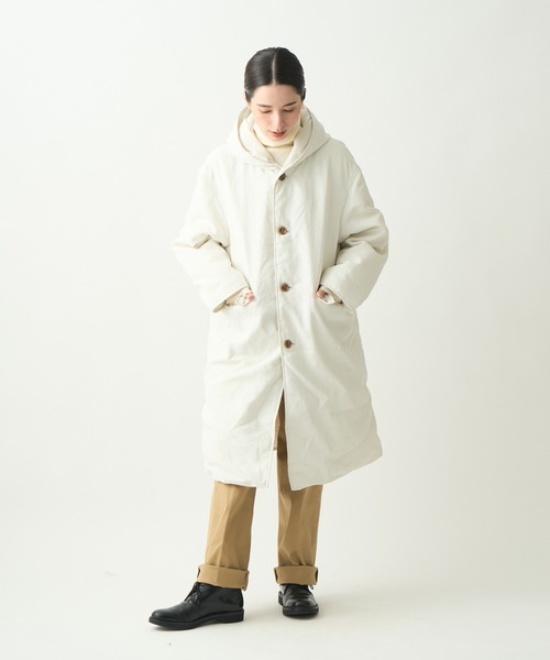 miffew（ミフュー）の「「miffew / ミフュー 」HOODED LONG DOWN COAT（ダウンジャケット/コート・レディース・チャコールグレー/ベージュ/アイボリー・3/1/2/4）」の4枚目の写真